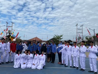 Sabtu, 17-08-24