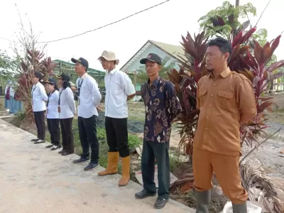 Senin, 07-10-2024