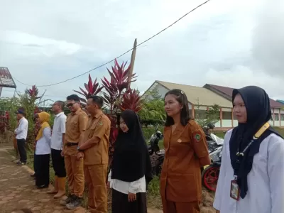 Senin, 24-02-2025