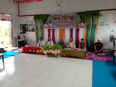 Kamis, 23-01-2025