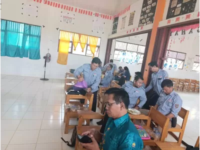 Kamis, 15-08-24